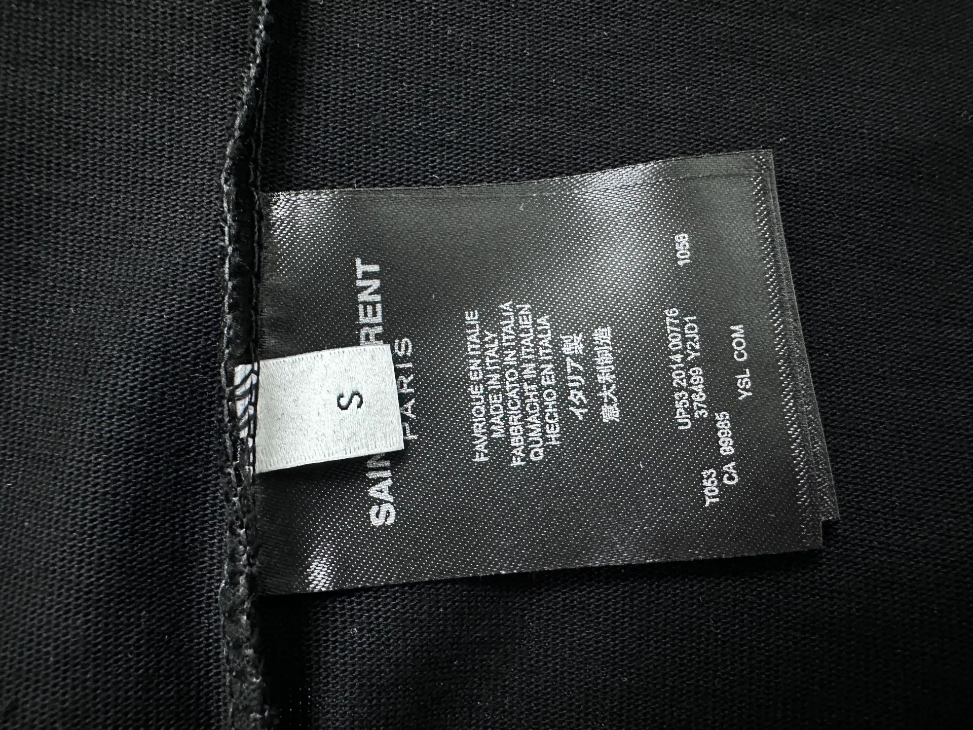 ￼ P85 【YSL】 Classiclogo t Classic 280 ! ， ，os ， ， Same Style。 ：Black，White Size：XS-L